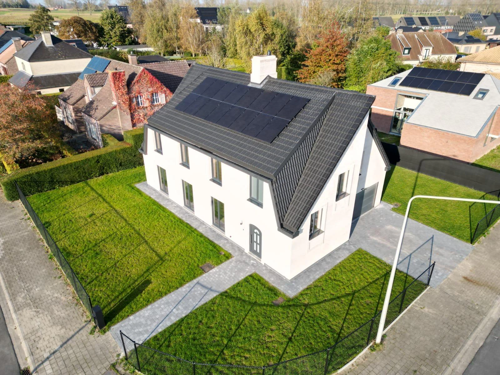 Bajabouw gevelisolatie, crepi en totaalrenovatie te Dendermonde