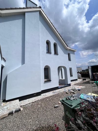 Bajabouw gevelisolatie, crepi en totaalrenovatie te Dendermonde
