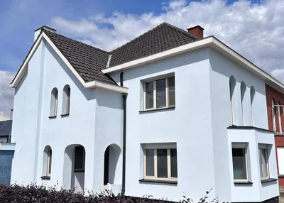 Bajabouw gevelisolatie, crepi en totaalrenovatie te Dendermonde